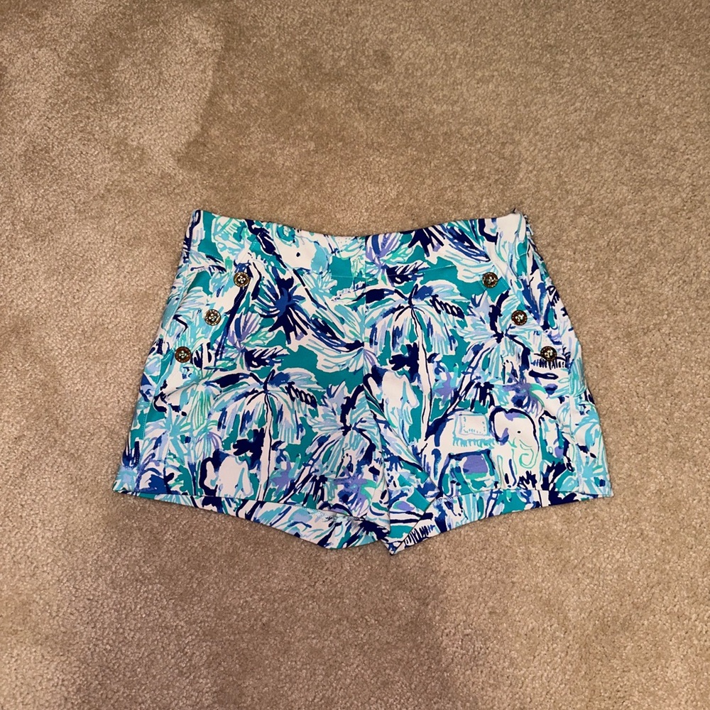 Blue 🐘&🌴 adorable Lilly Pulitzer shorts
